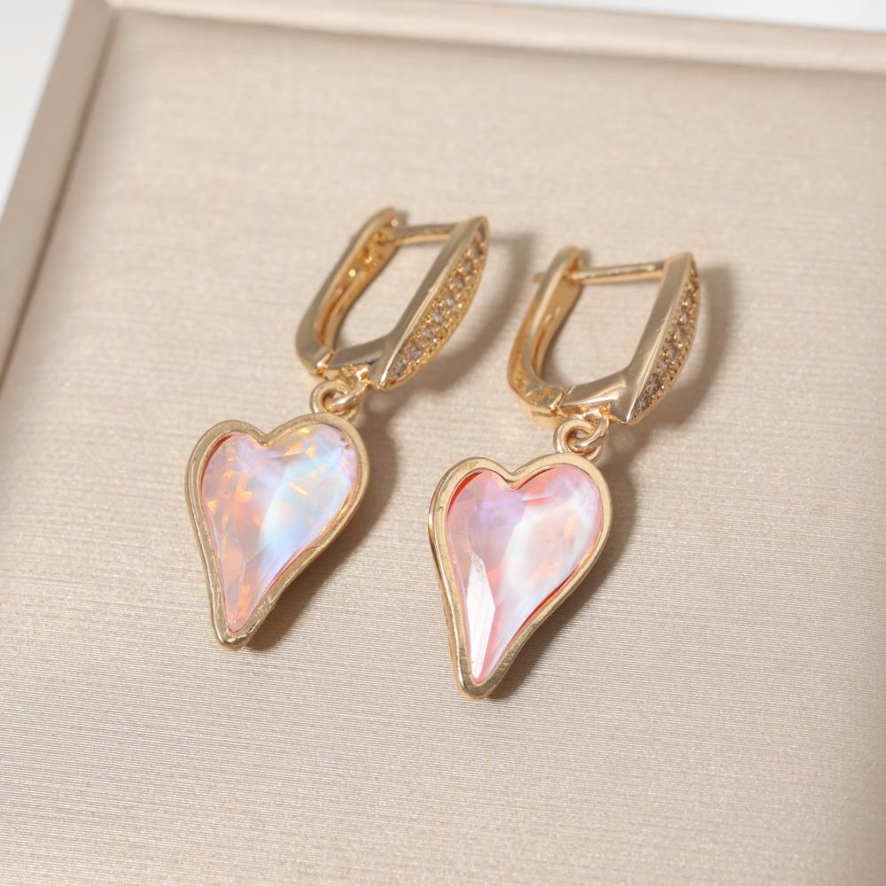 

Shimmering Purple Artificial Crystal Heart Dangle Earrings for Women Dangle Fashion Jewelry рожевий
