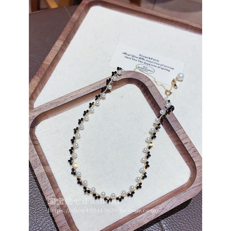French Style Crystal Clavicle Chain Fashion Fancy European and American Style Necklace Black Niche Style Unique Pearl Necklace Necklace