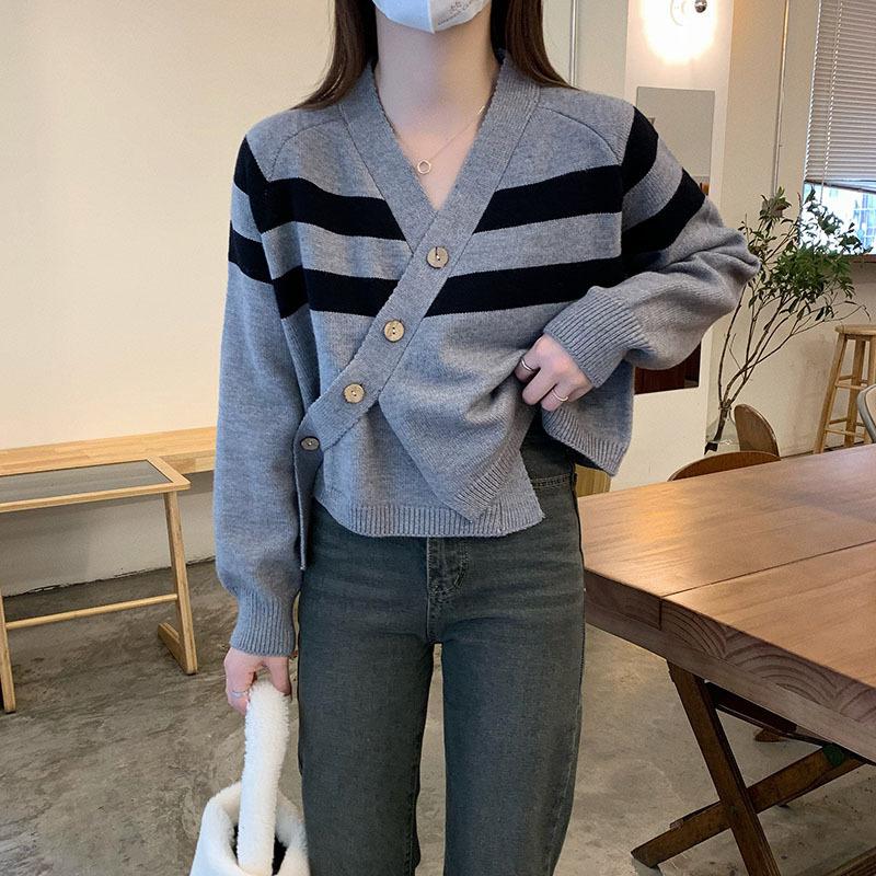 Autumn and Winter Women's Sweater Short Striped V-Neck Sweater Design Chic Long Sleeve Knitted Cardigan