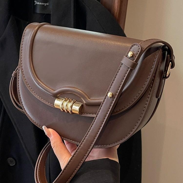 Vintage Saddle Bag 2023 Small Minimalist Shoulder Bag Classic Handbag Crossbody Bag