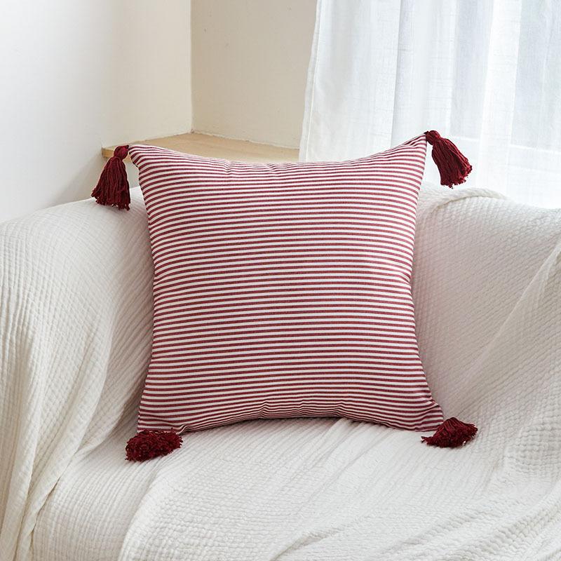 

Polyester-cotton Red and White Plaid Striped Edge Tassel Pillow Office Lumbar Support Waist Simple Solid Color Pillow 45 * 45 (excluding core)