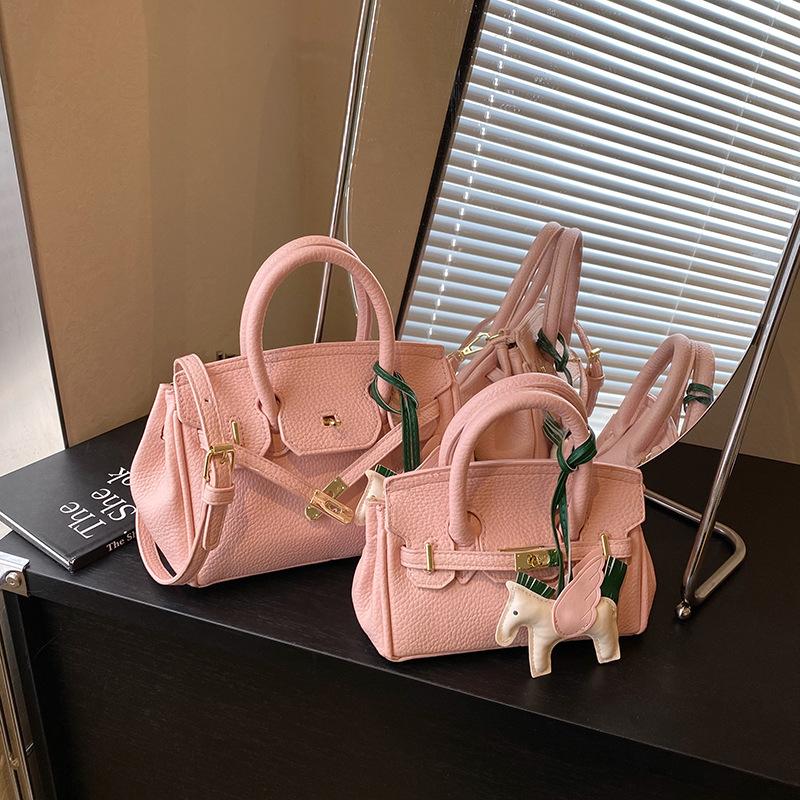 Handbag Women's New Fashion Shoulder Messenger Bag