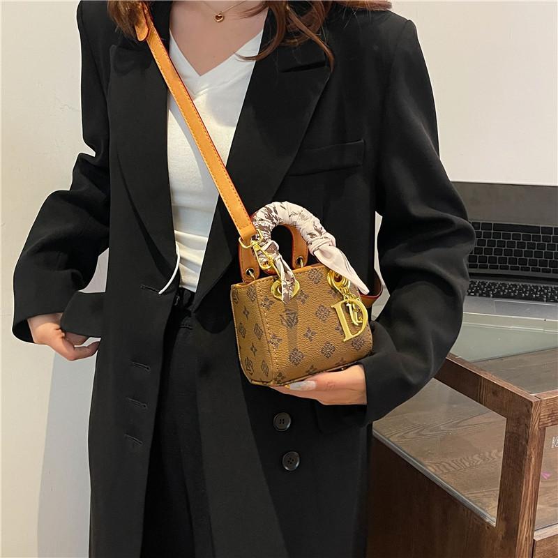 Premium Bag Presbyopia Silk Scarf Contrasting Color Mini Princess Diana Bag Portable Shoulder Bag