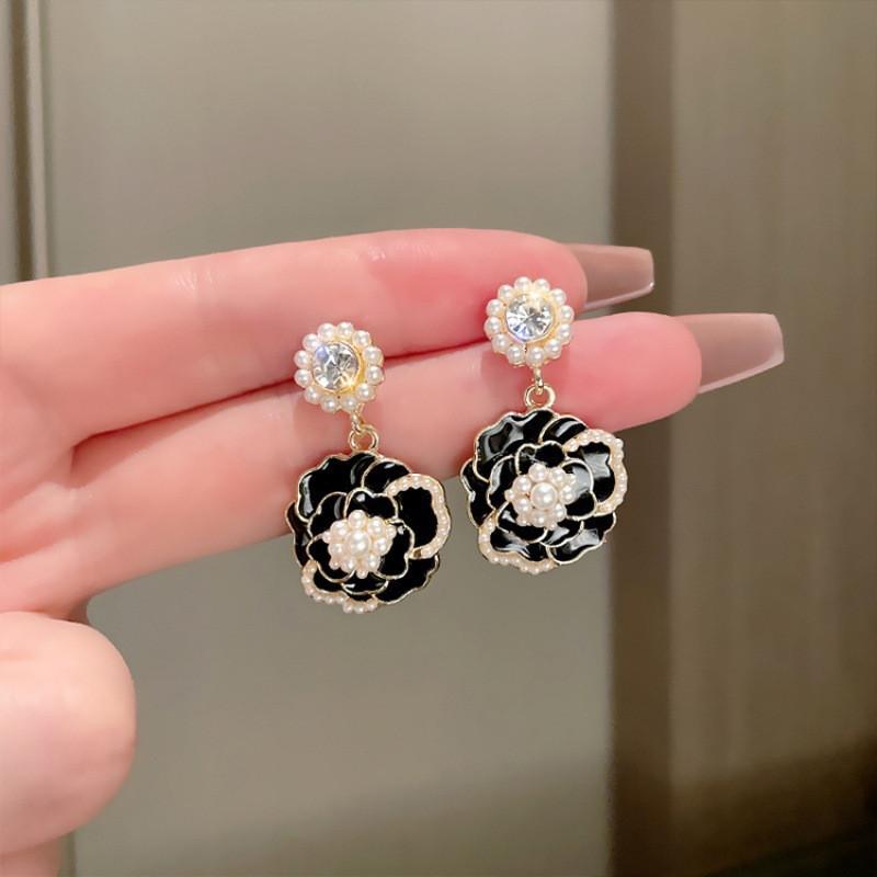 New Fashion Korean Oversized White Pearl Drop Earrings for Women Girls Bohemian Golden Round Zircon Wedding Earring Jewelry Gift