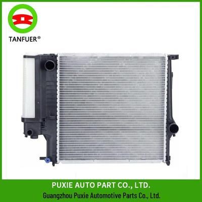 Radiator/Extra Watertank voor BMW E30 E36 (17111469176)