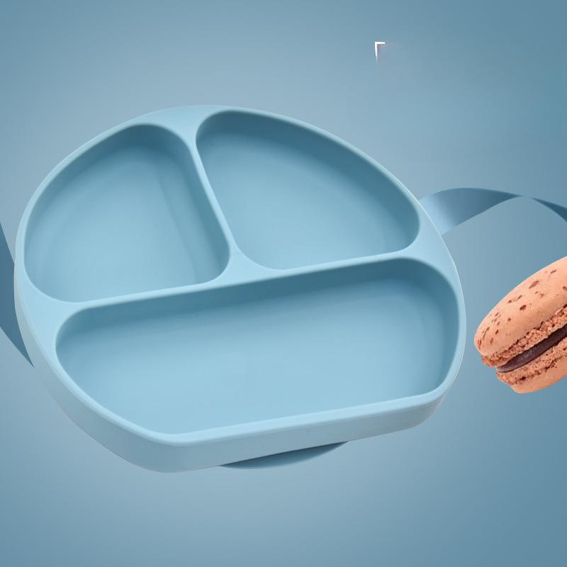 

Детская цельная силиконовая миска на присоске, детская тарелка для раздельного питания, противоударная и небьющаяся адсорбирующая посуда Plate синий