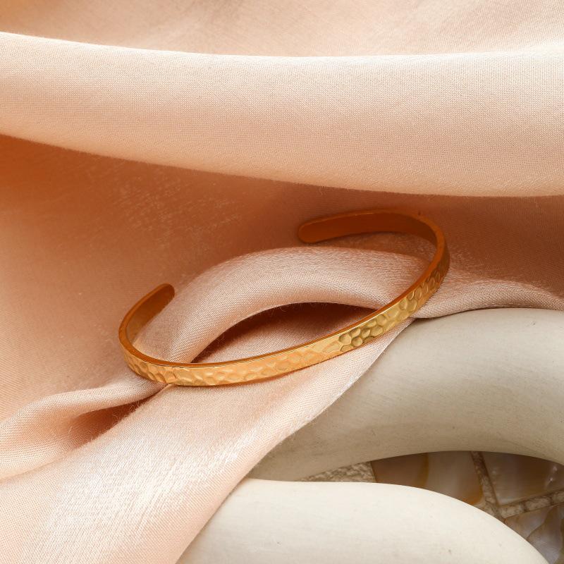 European-American Designer Bow & Heart Teardrop Bracelet Ring for Women's Summer Vacation