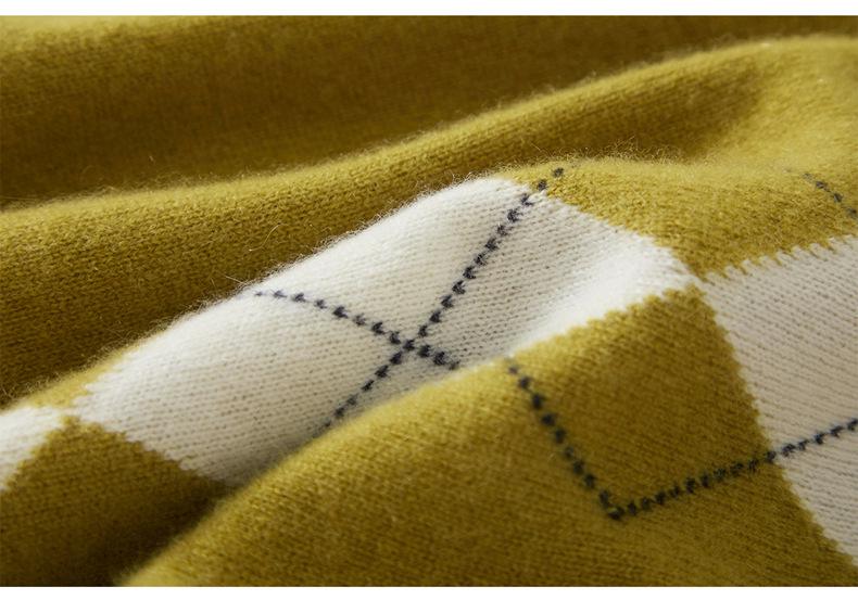 Pure Cashmere Color Block Knitwear with Diamond Pattern