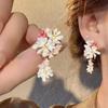 Pendientes de Botón con Flor de Borla Francesa Freesia 2025 - Accesorios Dulces de Alta Gama para Mujer