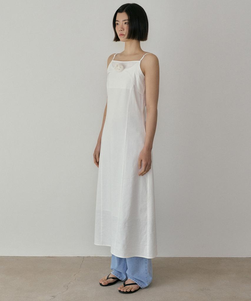 REORG Asp Floral Point Sleeveless Ops White