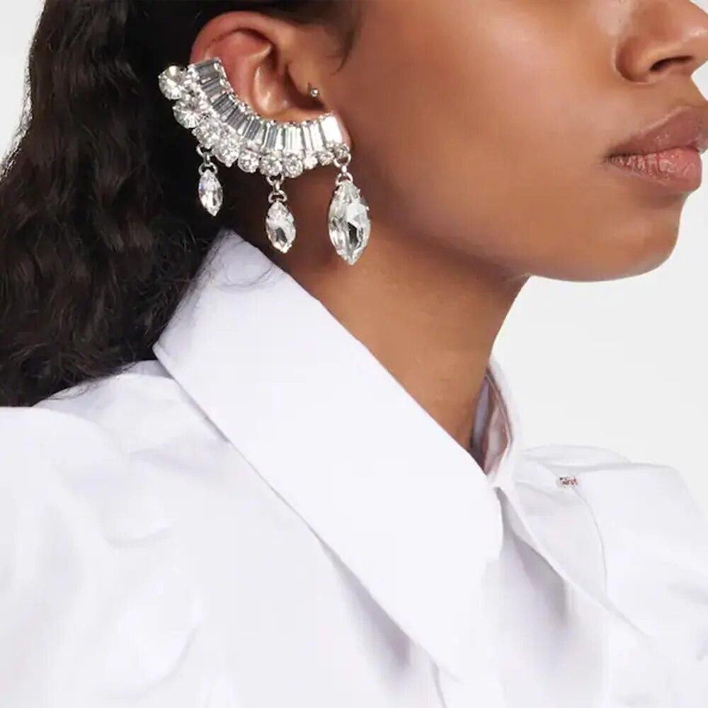 1 PC Luxury Rhinestone Droplet Pendant Ear Clips Earrings No Piercing for Women Crystal Curvy Ear Cuff Earrings Wedding Jewelry