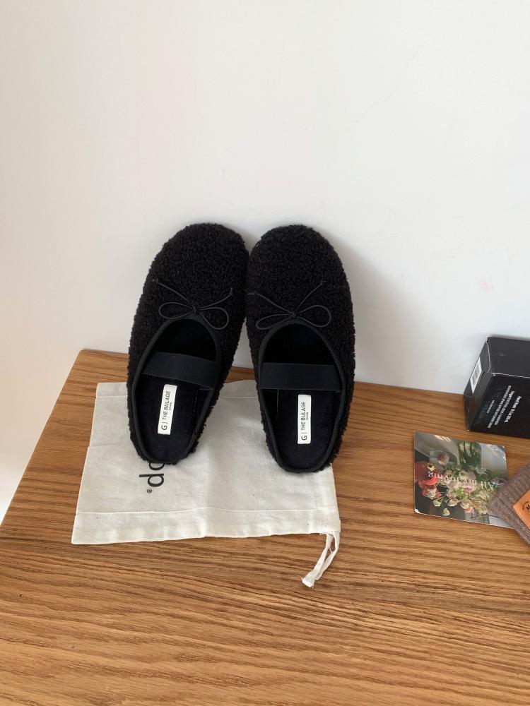 Soft-soled fluffy slippers female versatile Internet celebrities 2025 new autumn and winter outer wear plush shoes cotton drag tide
