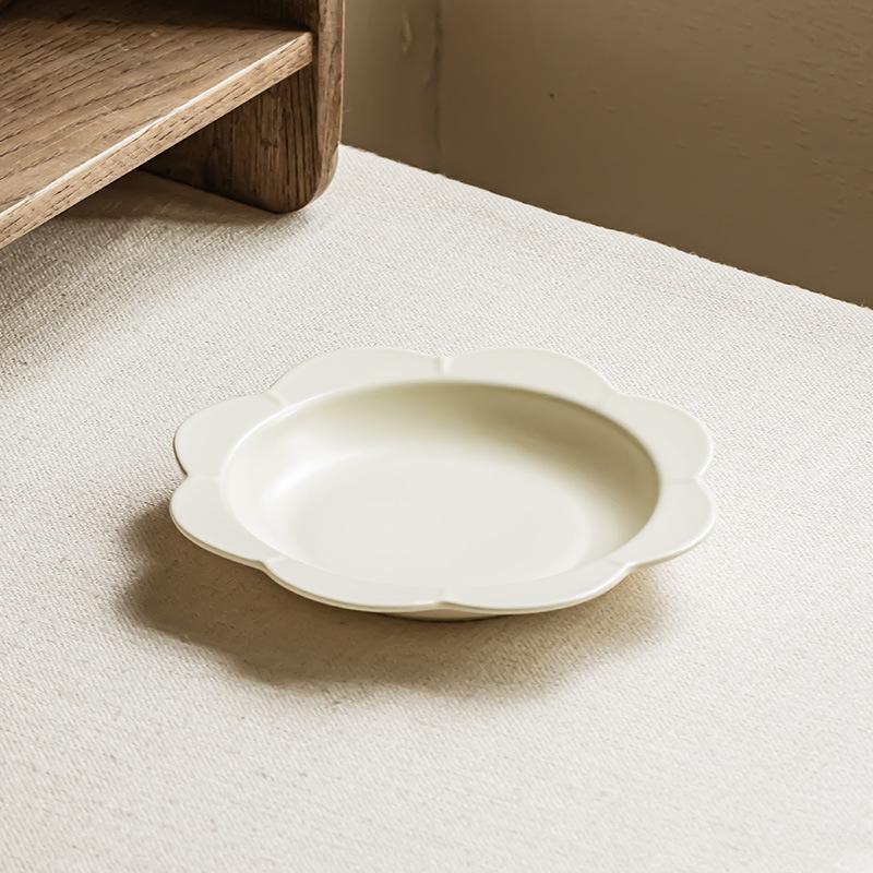 Cream French Lace Plate Ceramic Plate Household Cute Dish Plate Creative Tableware Deep Plate Dessert Plate