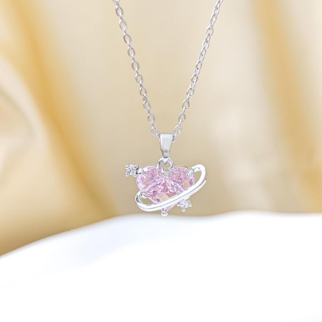Luxury Pink Heart Pendant Necklace for Women - Fashionable Clavicle Chain Accessory