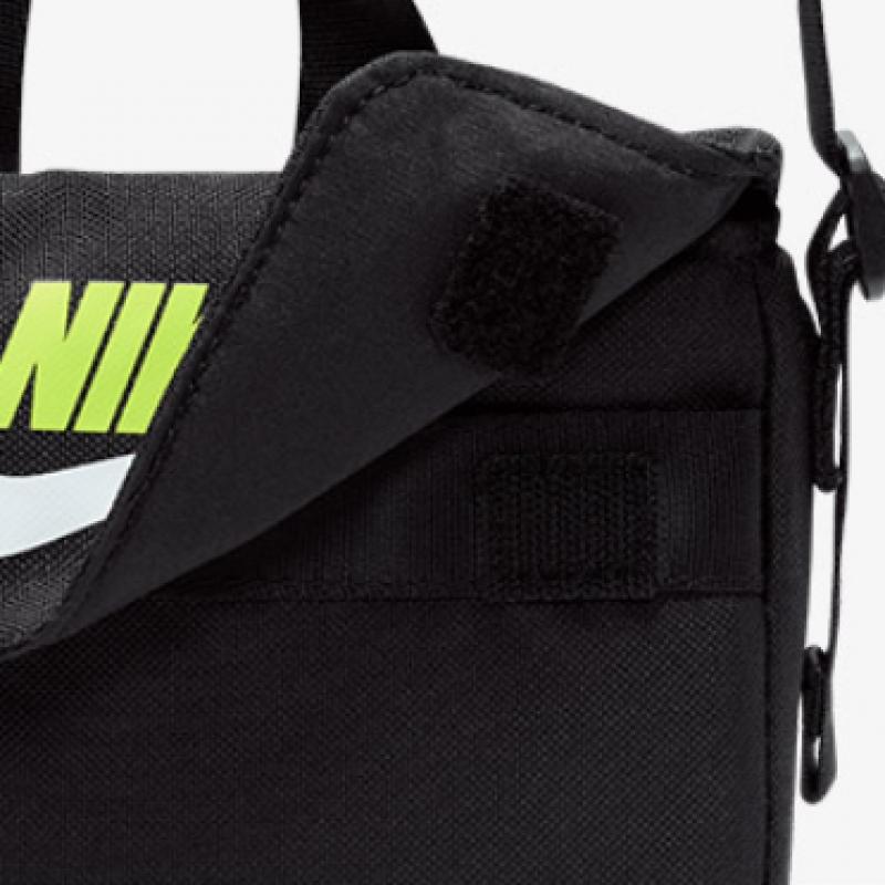 Nike Kids Crossbody Bag 1l Fq5815 010