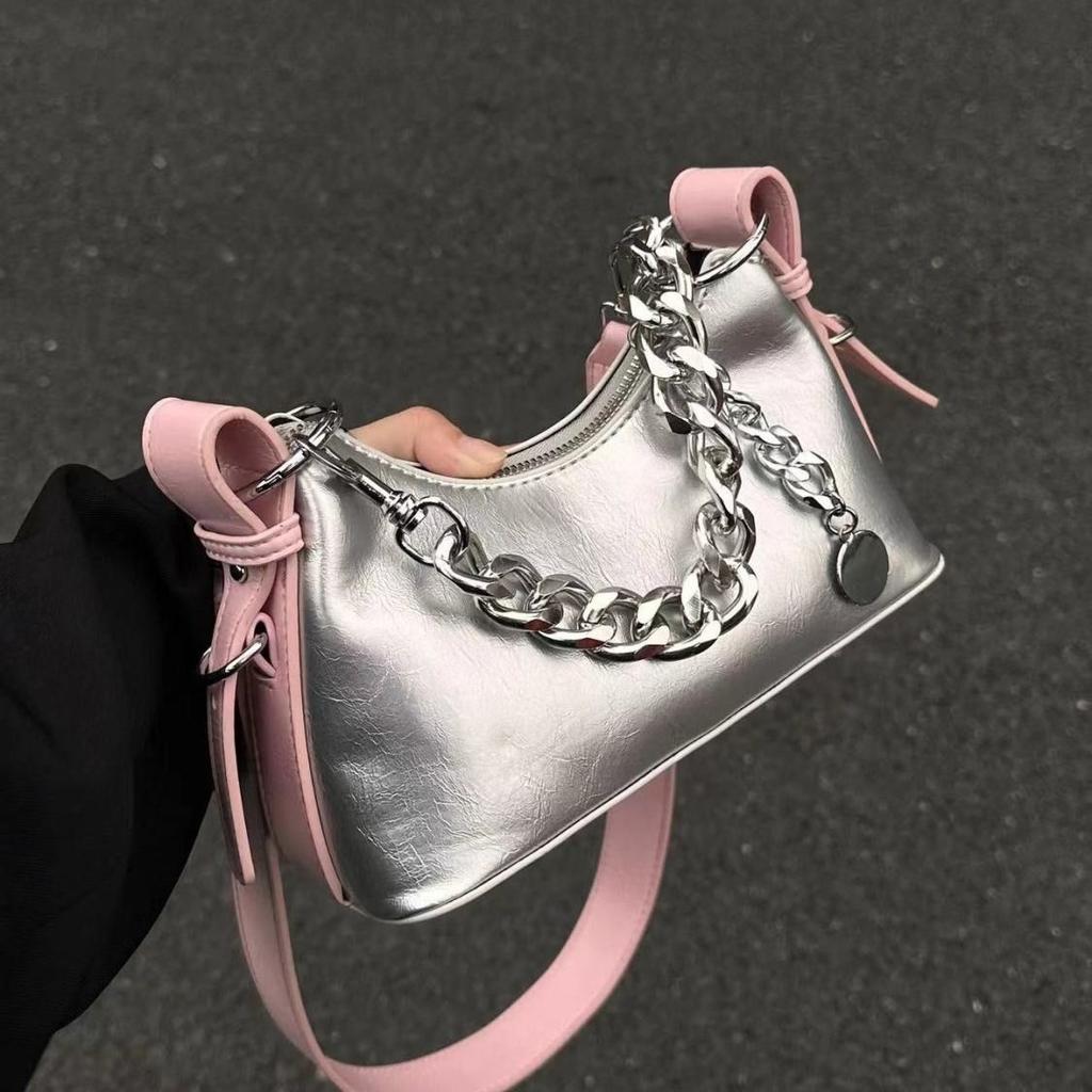 Korean Niche Design Bag Women'S Spring Fashion Small Bag High-End Sense Versatile Shoulder Messenger Bag
