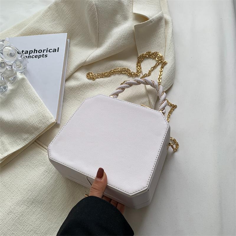 Chain Box Shoulder Bag Crossbody Bag for Woman Messenger Bags Ladies Handbag