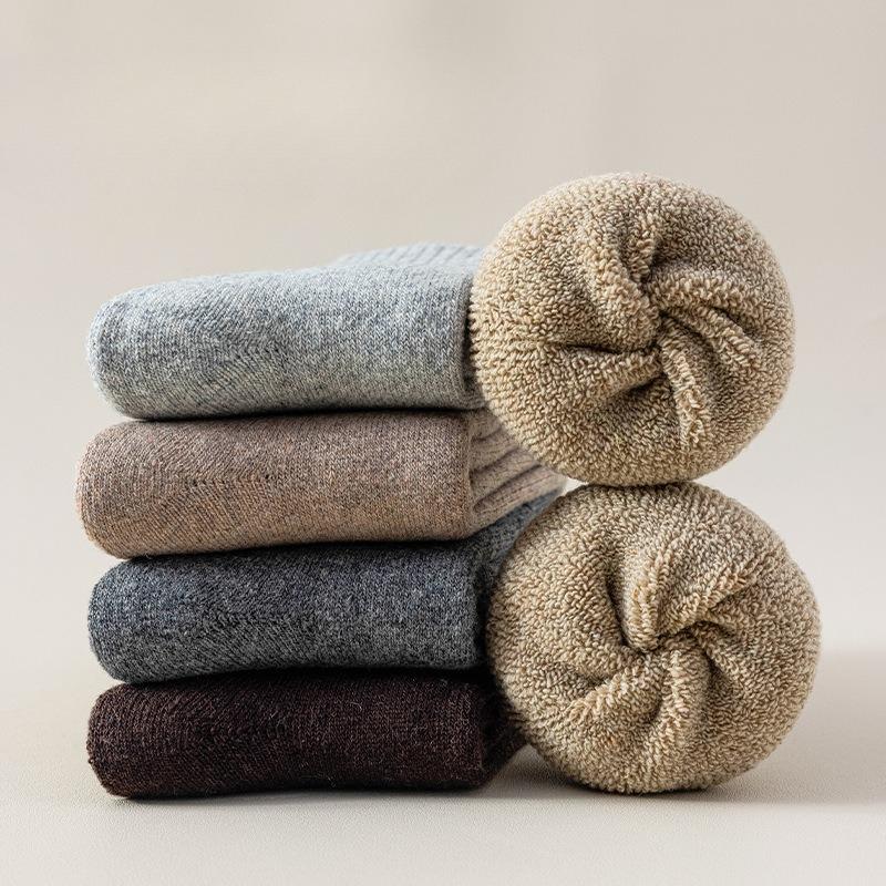 Men's Autumn and Winter Fleece and Thickened Mid-calf Socks for Warmth, Super Thick Wool Socks for Men's Winter Long Calf Socks