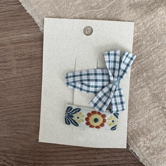 2 Stuks Meisjes Haarspeld Kat Bloem Geruit Ontwerp Omwikkeld met Stof Haarclips Borduurwerk Stof Splicing Haarspelden Lente Zomer Haaraccessoires