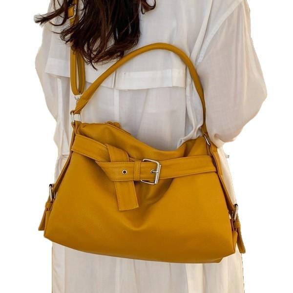 Casual Large-Capacity Simple Spice Girl Shoulder Bag, Locomotive Bag, Fashionable Shoulder Underarm Bag, Commuter Trendy Messenger Bag.