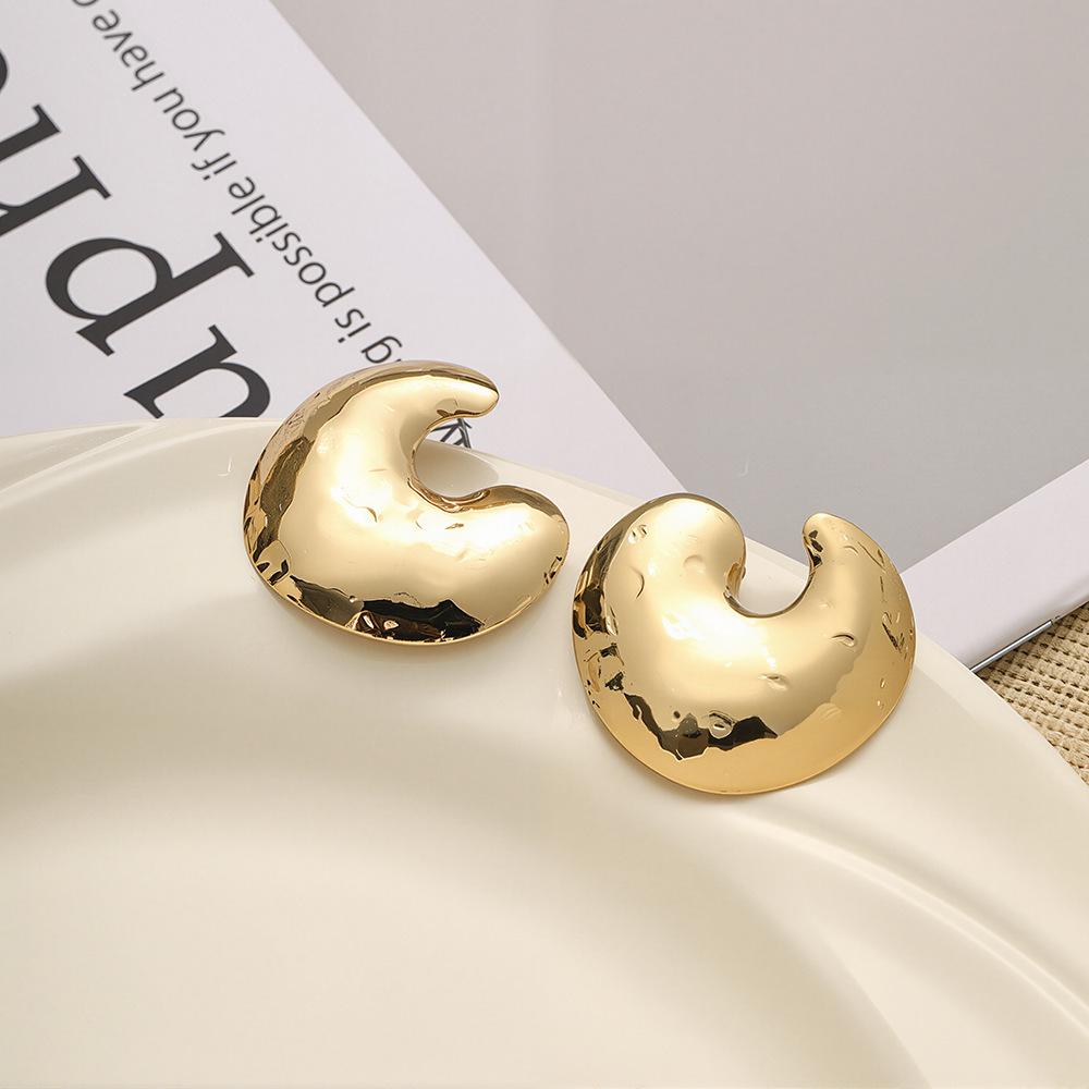 Trendy Geometric Irregular Metal Earrings: Light Luxury, Unique Design