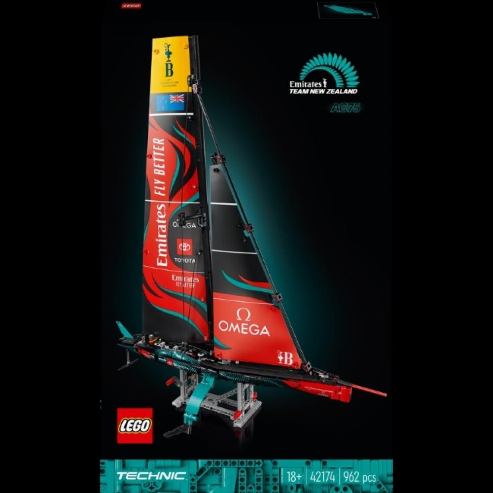

LEGO Emirates Team New Zealand AC75 42174