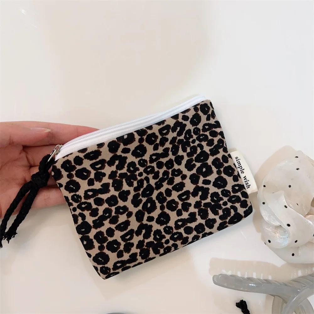 Leopard Print Makeup Case Retro Cosmetic Bag for Women Fashion Lipstick Earphone Storage Coin Purse