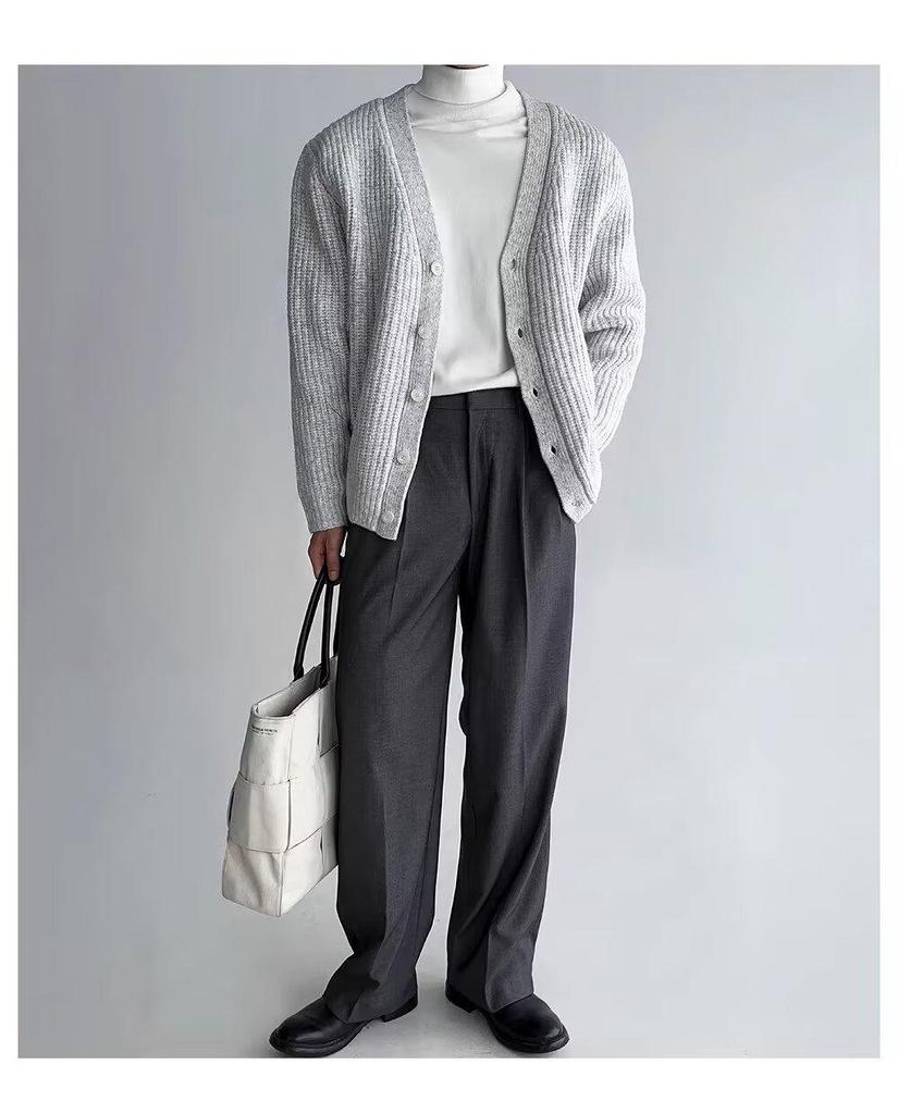 2026 Japanese Retro V-neck Knit Cardigan: Spring/Autumn Artistic Loose Sweater for Men