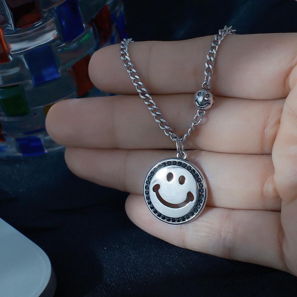 Versatile Smiley Face Necklace: Chic European & American Design
