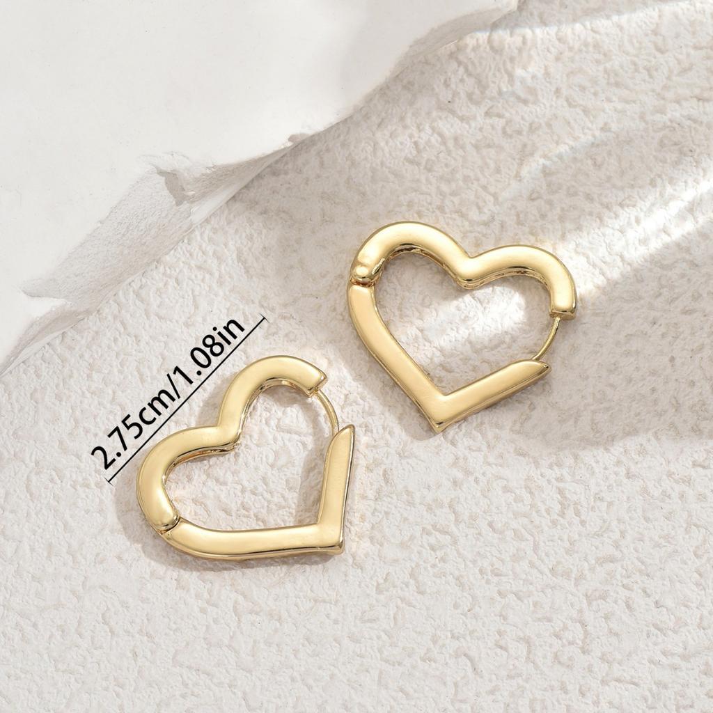 Simple geometric style women's jewelry, versatile high-end heart-shaped design earrings, niche fashion ear buckles for women