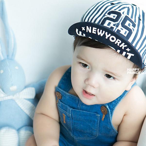 

Детская бейсболка синий