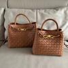 New Genuine Leather Women's Bag Fashion Retro Hand Woven Women's Handheld Single Shoulder Diagonal Cross Bag