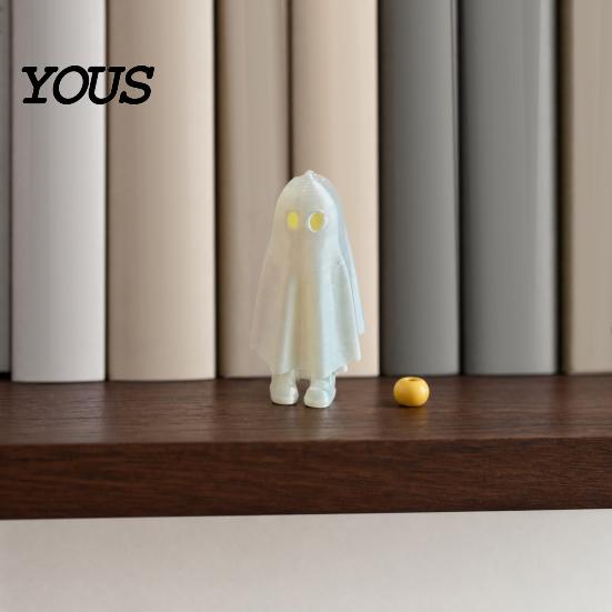 Spooky Ghost Ornament 3D Printed Halloween Figurine, Statue, Movable Joints Matte White Figure Fidget Toy, Desktop Decoration for Home Office,