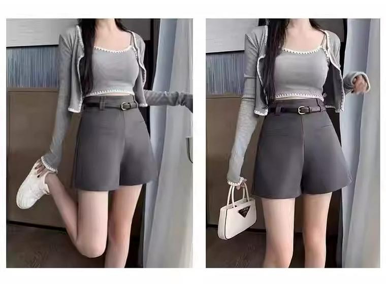 Black High-Waist A-Line Bootcut Suit Shorts for Women - Autumn/Winter Korean Style Casual Pants