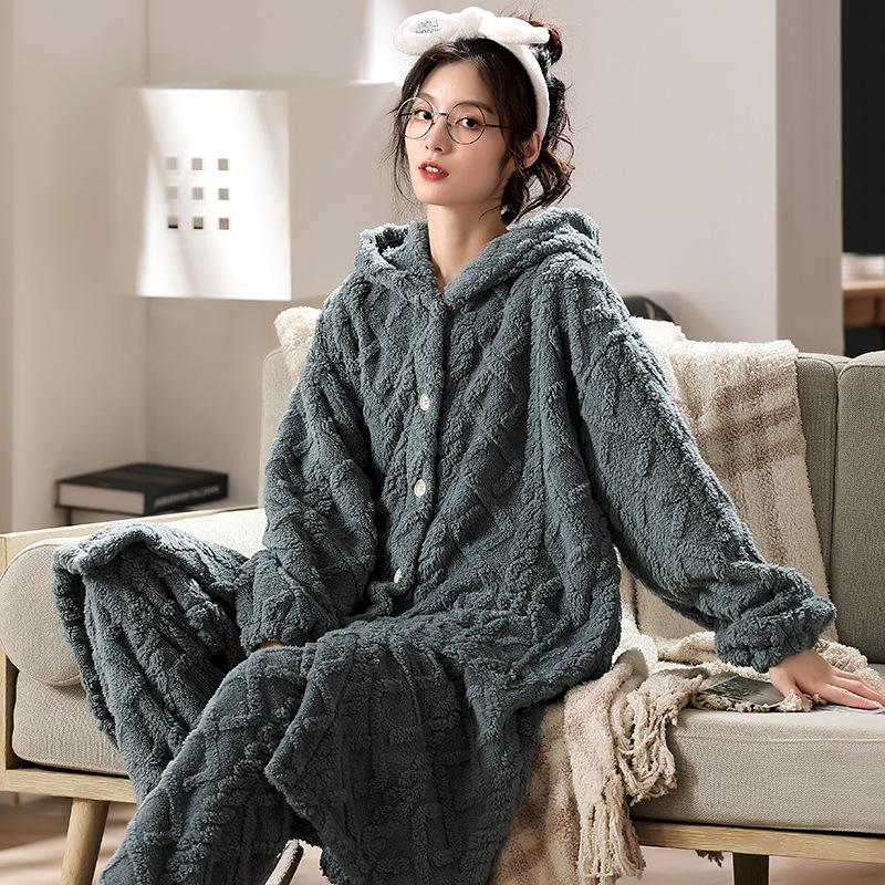 Women's Flannel Pajamas, Coral Velvet Hooded Pajamas, Warm and Long Home Clothing That Can Be Worn Externally