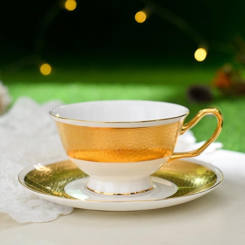 Luxusní zlaté kostní šálky, moderní anglické čajové soupravy, keramické šálky na kávu, espresso, šálky a hrnce na dušení, nádoby na kávové nápoje.