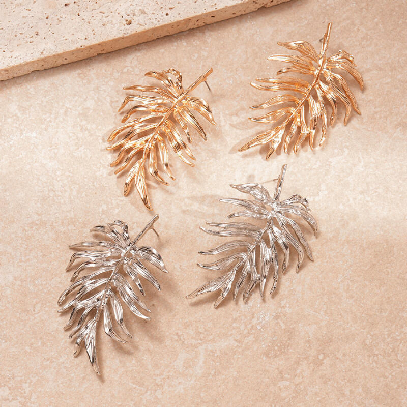 Europe and America Style Metal Large Leaf Drop Earrings for Women Vintage Texture Gold Silver Color Stud Earring Holiday Jewelry