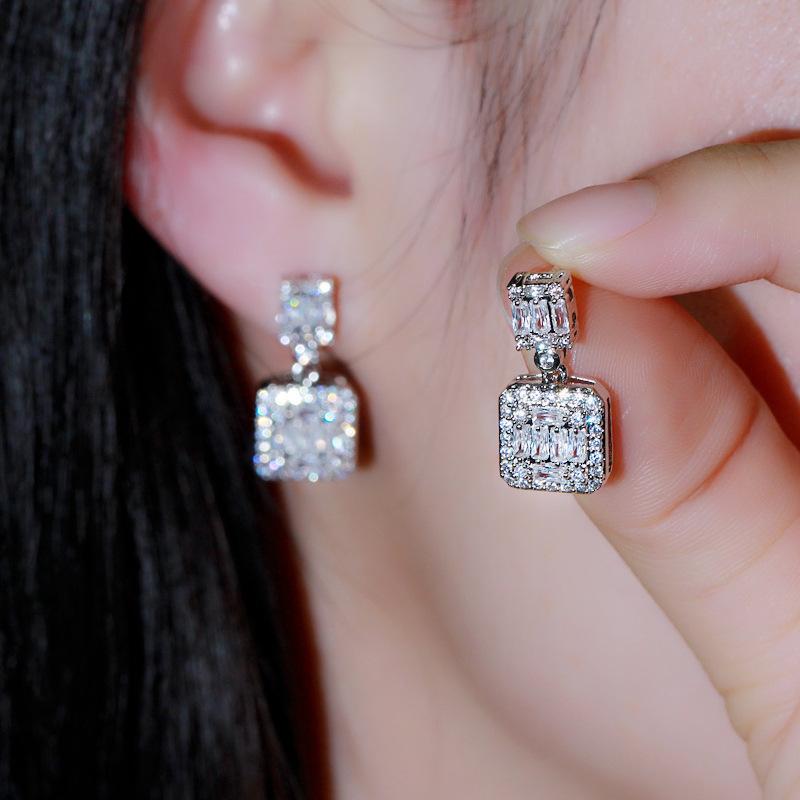Needle Stud Earrings Slightly Inlaid Zircon Pendant Necklace Set Temperament Jewelry