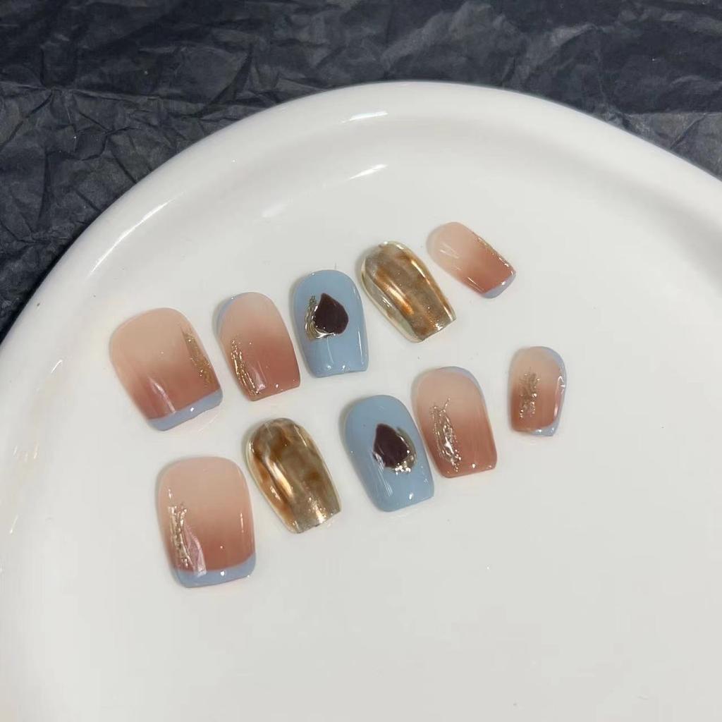 Armor tragen Reine Handarbeit Maniküre Fertigprodukt Falscher Nagel Patch Nude Farbe Farbverlauf Dunstblau Magischer Spiegel Tragbarer Nagelpatch