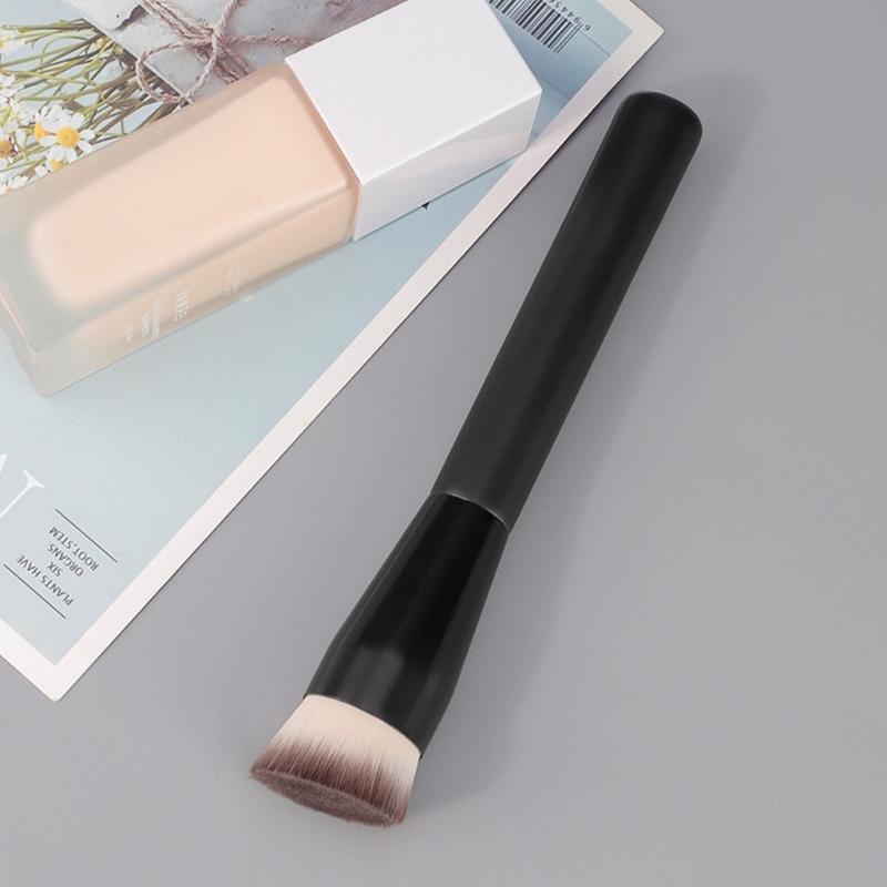 Schräger Make-up-Pinsel zum Konturieren und für Rouge Weiche Synthetikborsten Stabiler Griff aus Aluminiumlegierung Professionelles Kosmetikwerkzeug