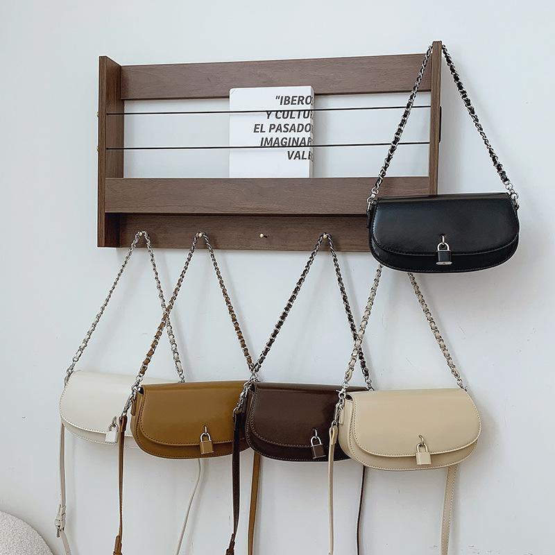 New fashion niche chain saddle bag versatile shoulder crossbody trendy women's bag