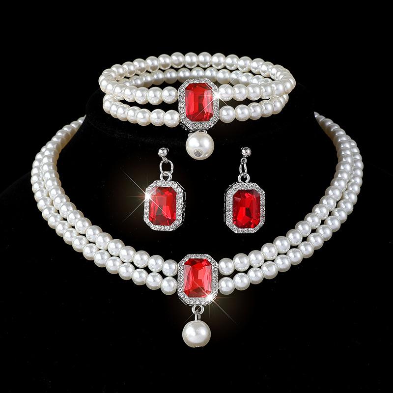 Vintage court elegant multi-layer imitation pearl necklace, stud earrings, bracelet set, neck chain, collarbone chain.