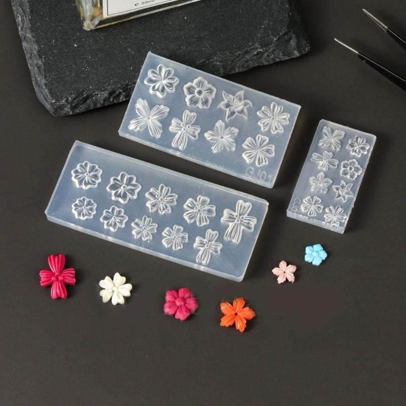 2PCS Silicone Nail Art Moulds Flower Nail Art Template Moulds Silicone Texture for Beauticians and Nail Art Learners