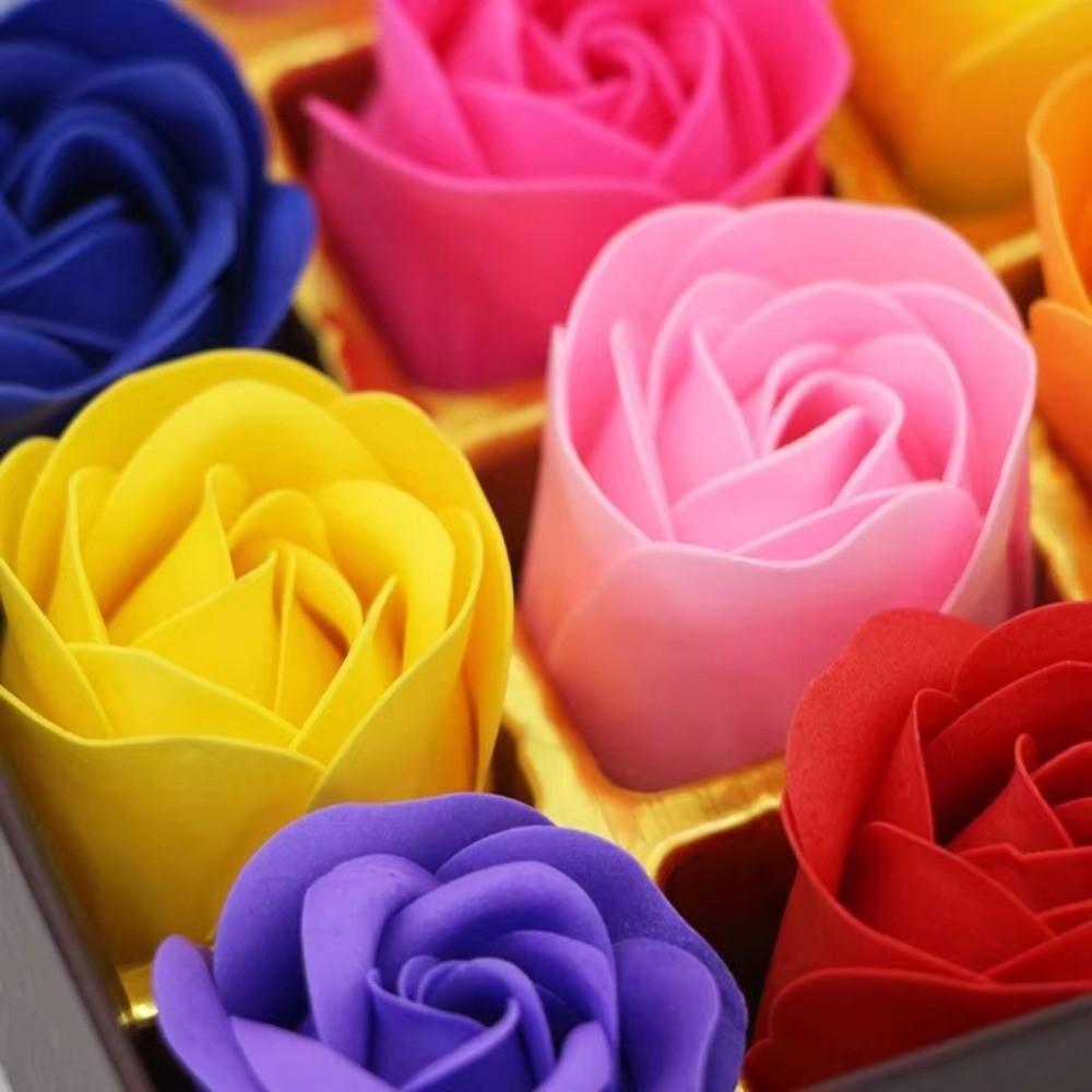18 Pièces Couronne Romantique Parfumé en Mousse Rose Têtes de Rose en Mousse à Fabriquer Tête de Fleur DIY Décoration de Mariage