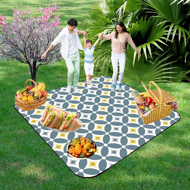 Picnic Blankets Extra Large, Waterproof Foldable Outdoor Beach Blanket,3-Layer Picnic Mat for Camping, Hiking, Travel, Park, Concerts