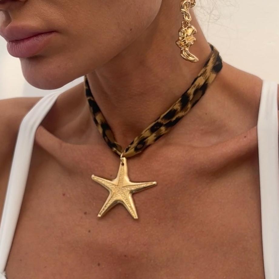 Ethnic Multilayer Velvet Chain Necklace Women  Fashion Metal Conch Starfish Heart Pendant Neck Jewelry