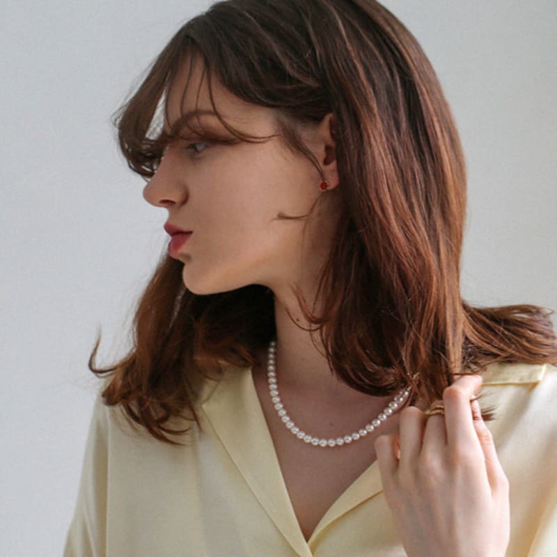 de,deer Cliff Freshwater Pearl Chain Half-Half Necklace [2103N011]