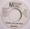 7inch Record L. MOODIE  THE SOUL SYNDICATE  Living On The Dole  Downhills Park MML2678 Moodie Music UK Reggae Ska  Dub Used