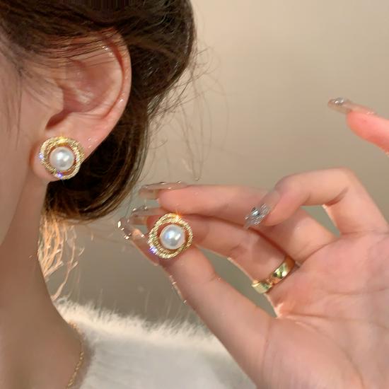 2025 New Arrival: Spiral Pearl Earrings - Light Luxury Sterling Silver for Women