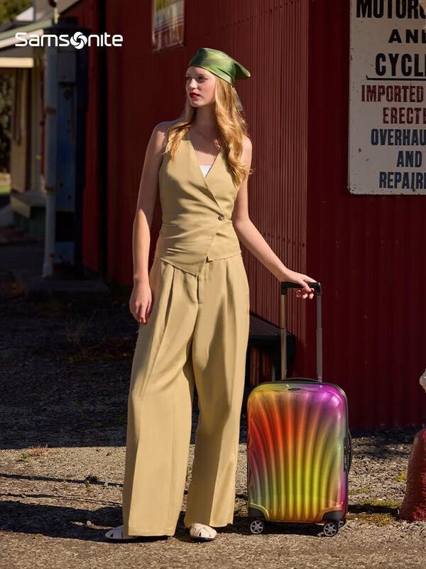 Samsonite CS2 Neon Lightweight PP 25-inch Suitcase